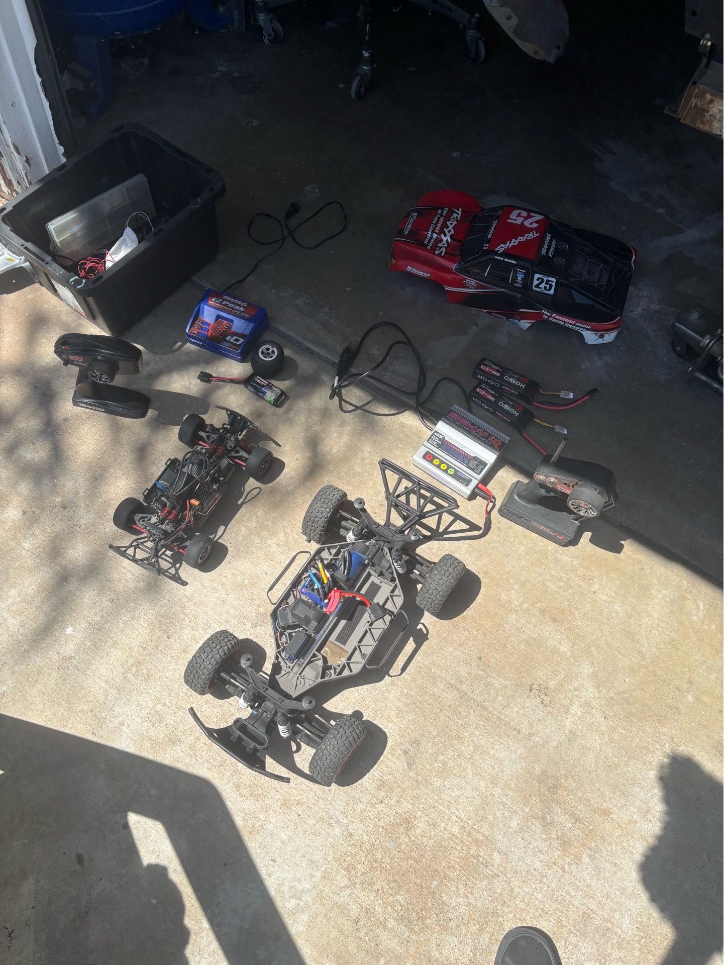 Traxxas slash 1/10 and 1/16