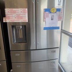 New Scratch And Dent Samsung  4 Door Fridge Stainless 6 Months Warranty .