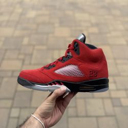 Jordan 5 Raging Bull Size 13