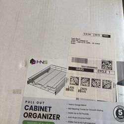 Kitchen cabinet organizer