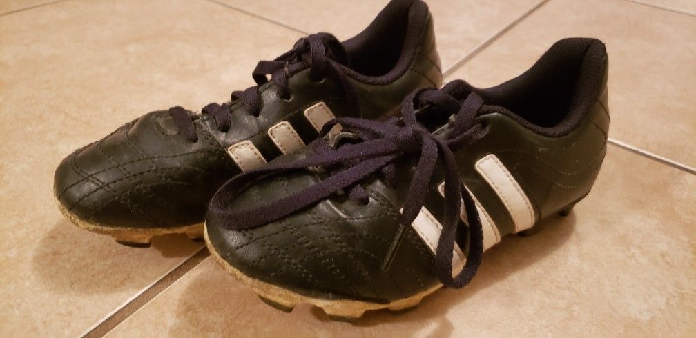 Adidas Soccer Shoes Black White 