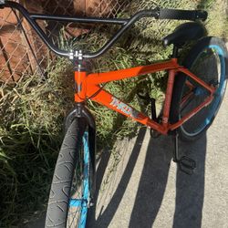 Throne Bike 