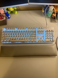Razer Pro Type Ultra Wireless Keyboard