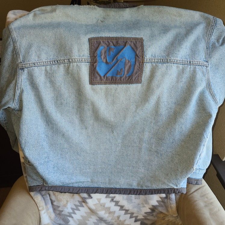 Quicksilver 100% Cotton Jean Jacket (LG Size)