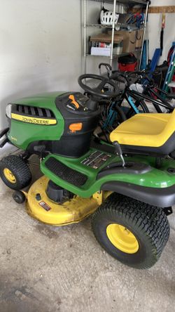 D130 John Deere