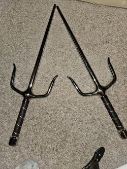 Metal Sai