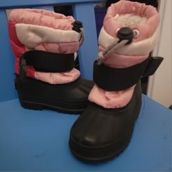 Snowboots  Girl's Toddler Size 7
