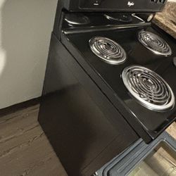 Perfectly Working Electric Stove