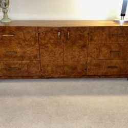 Wood Bureau/Dresser