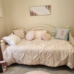 Complete Pink Kids Room