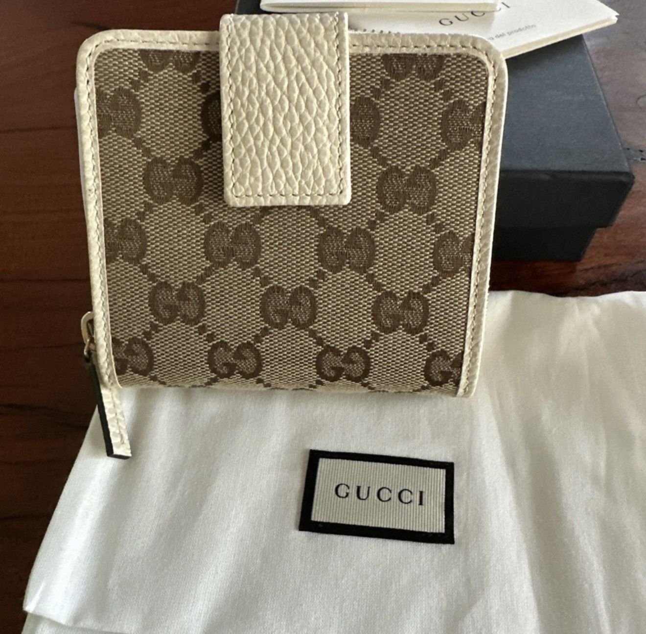 Gucci Wallet 
