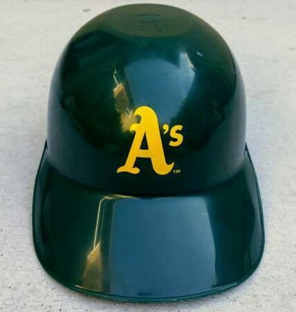 Vintage Oakland A's collectible baseball softball plastic batting nachos helmet