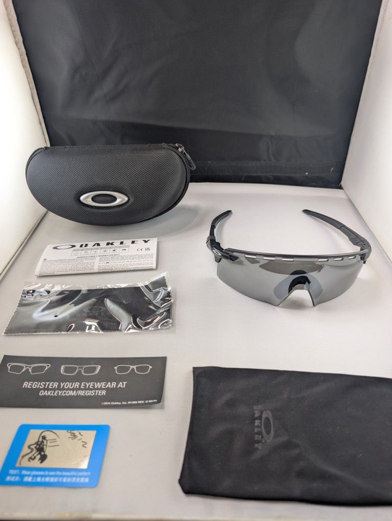Oakley Sunglasses - Encoder