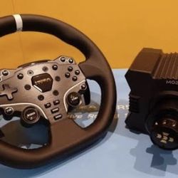 Moza R5 Wheel And Base