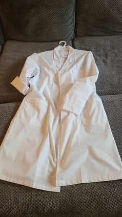 Men's small Lab Coat