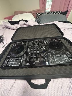 DDJFLX10 with Carrying Case