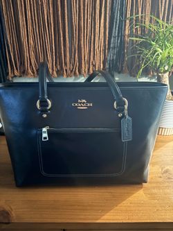 Coach tote