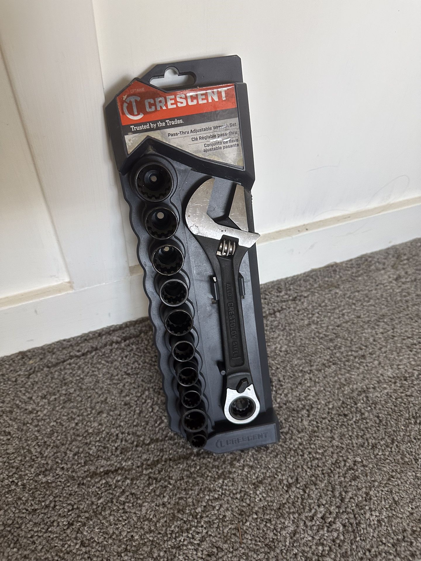 Crescent Wrench With Socket Option
