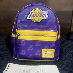 Lakers loungefly 