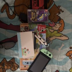 Nintendo Switch Console (Animal Crossing Special Edition) With Pokemon Violet 