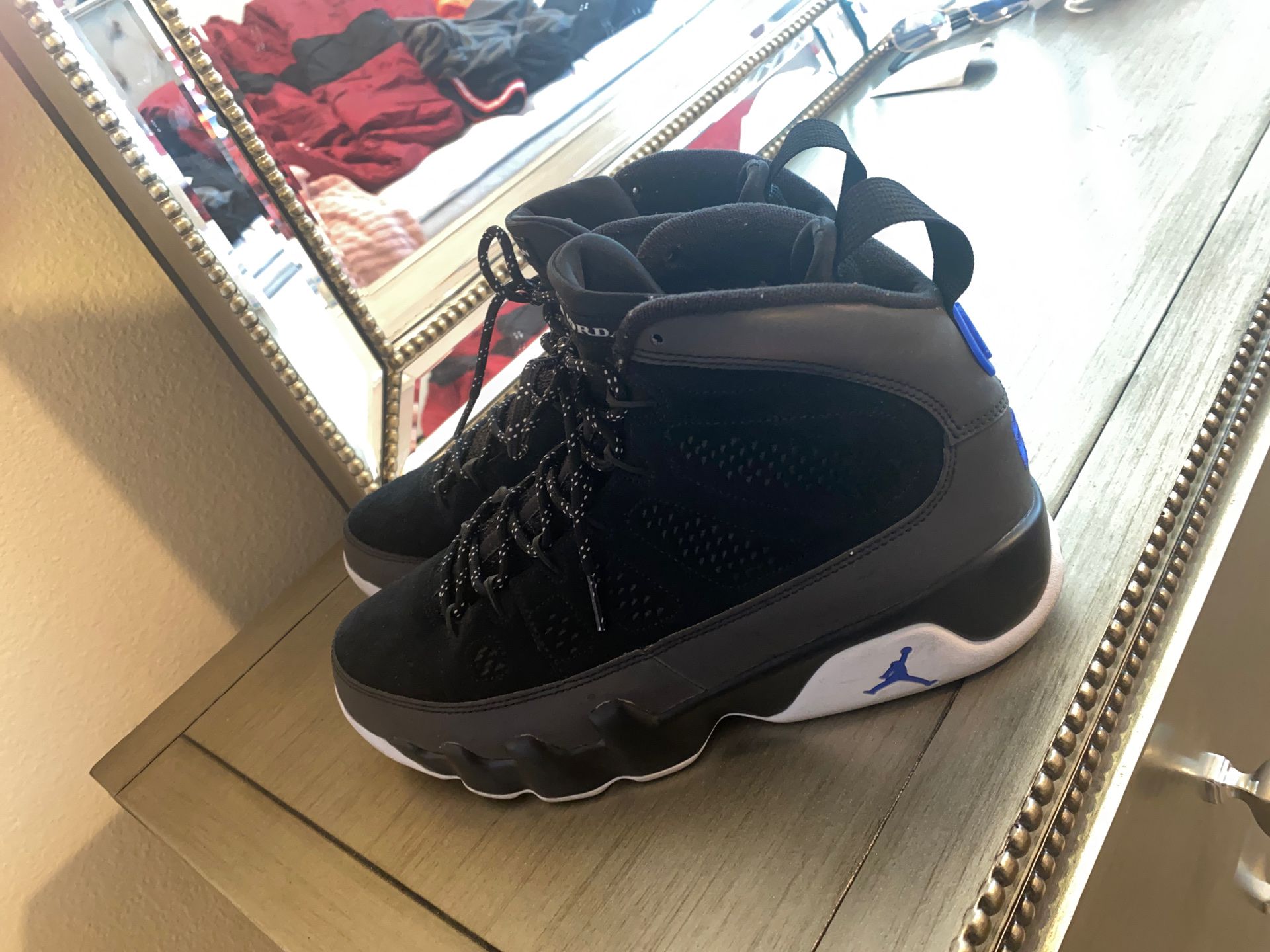 Jordan Retro 9s Size 9