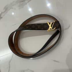 Authentic Belt LV Size S/m 250$ 