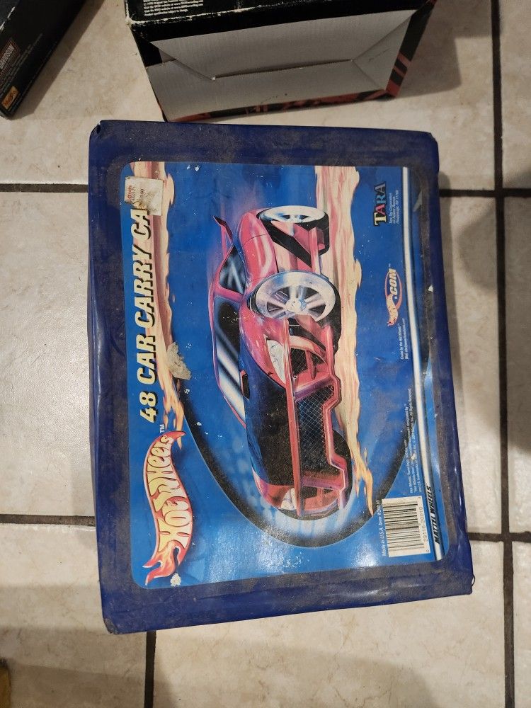 Hot Wheels Cars With Case
