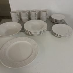 Dishes 
