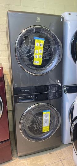 Electrolux Stackable washer and dryer Electric