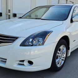 2011 NISSAN ALTIMA HYBRID, LOW MILES, GREAT ON GAS, FINANCE AVAILABLE 🚘
