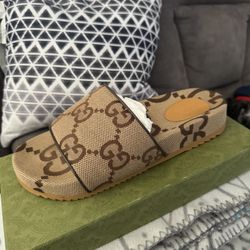 Gucci GG Canvas Slides