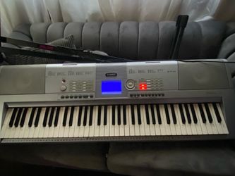 Electric keyboard with stand