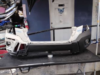 Subaru forester wilderness 2022-2025 front bumper oem