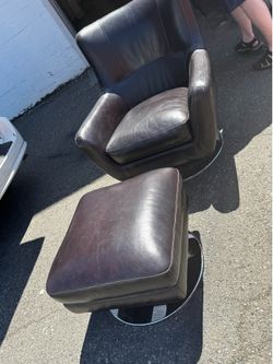 Blackjack Skyline Swivel Lounge Chair Set – Real Italian Leather