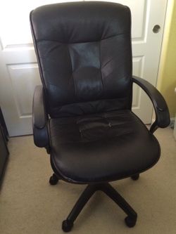Desk chair