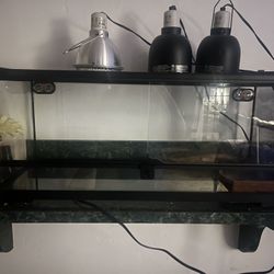 Bearded Dragon Cage ( Can Be Used For Other Pets)