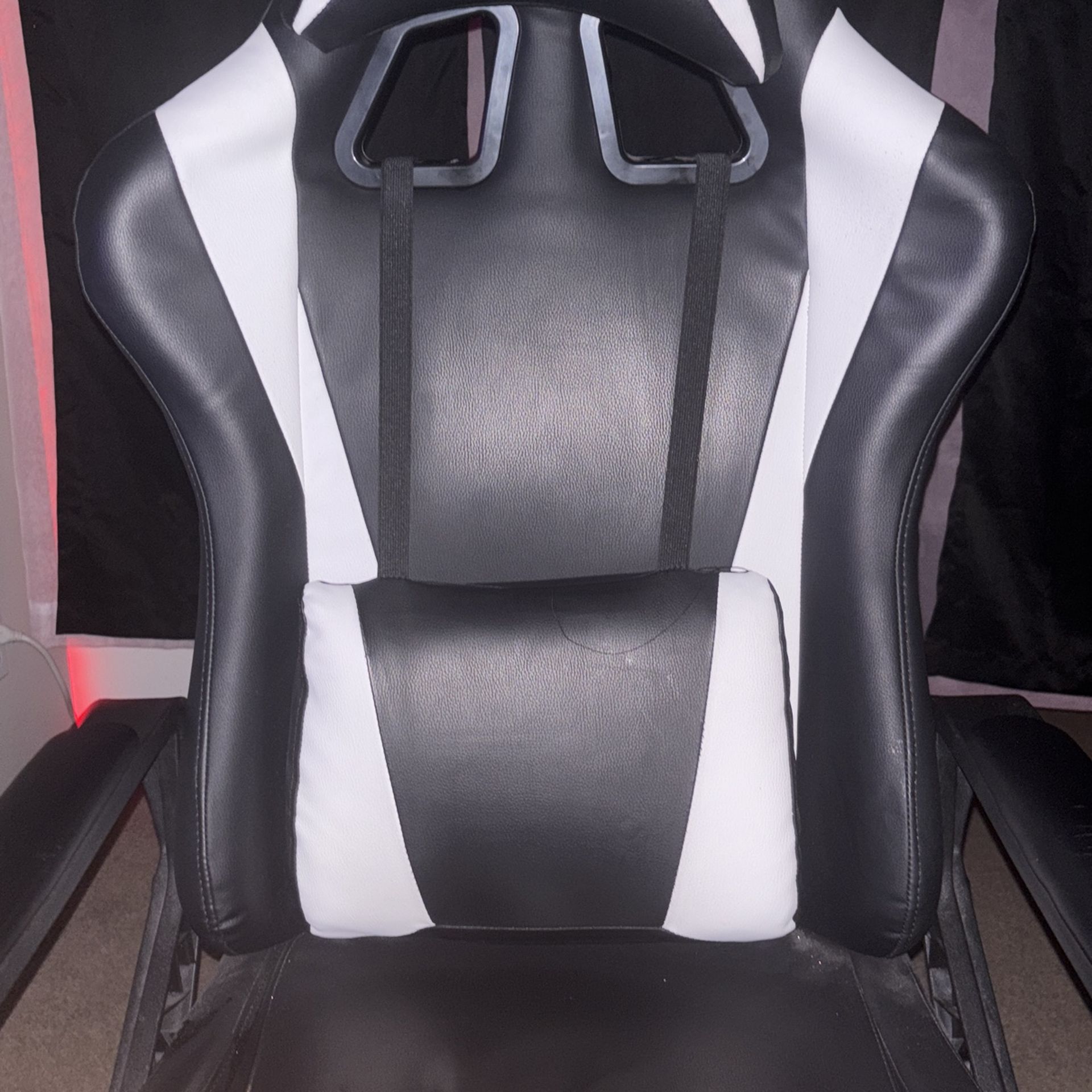 Gaming chair