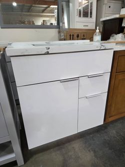 European Bathroom Vanity 30"