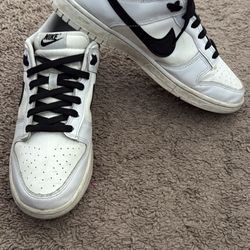 Men’s Nike Dunks