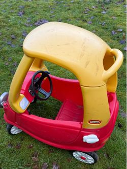 Little Tikes Cozy Coupe Car