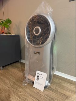 Luma Comfort Portable Evaporative Cooler w/ Remote & Ice Packs - Like New