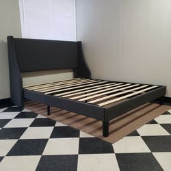Queen size bed frame - can DELIVER almost anywhere for $20 extra - gently used and in LIKE NEW condition 😍