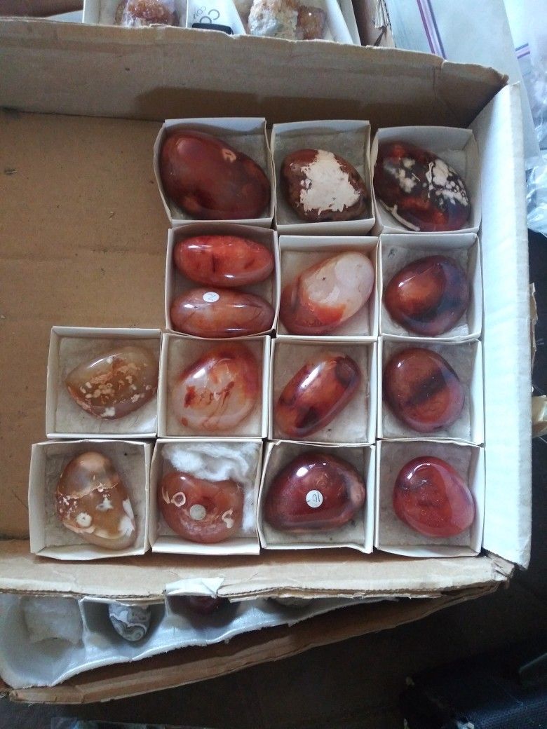 Sardonyx Palm Stones..... Palm Stones For Meditation And Healing