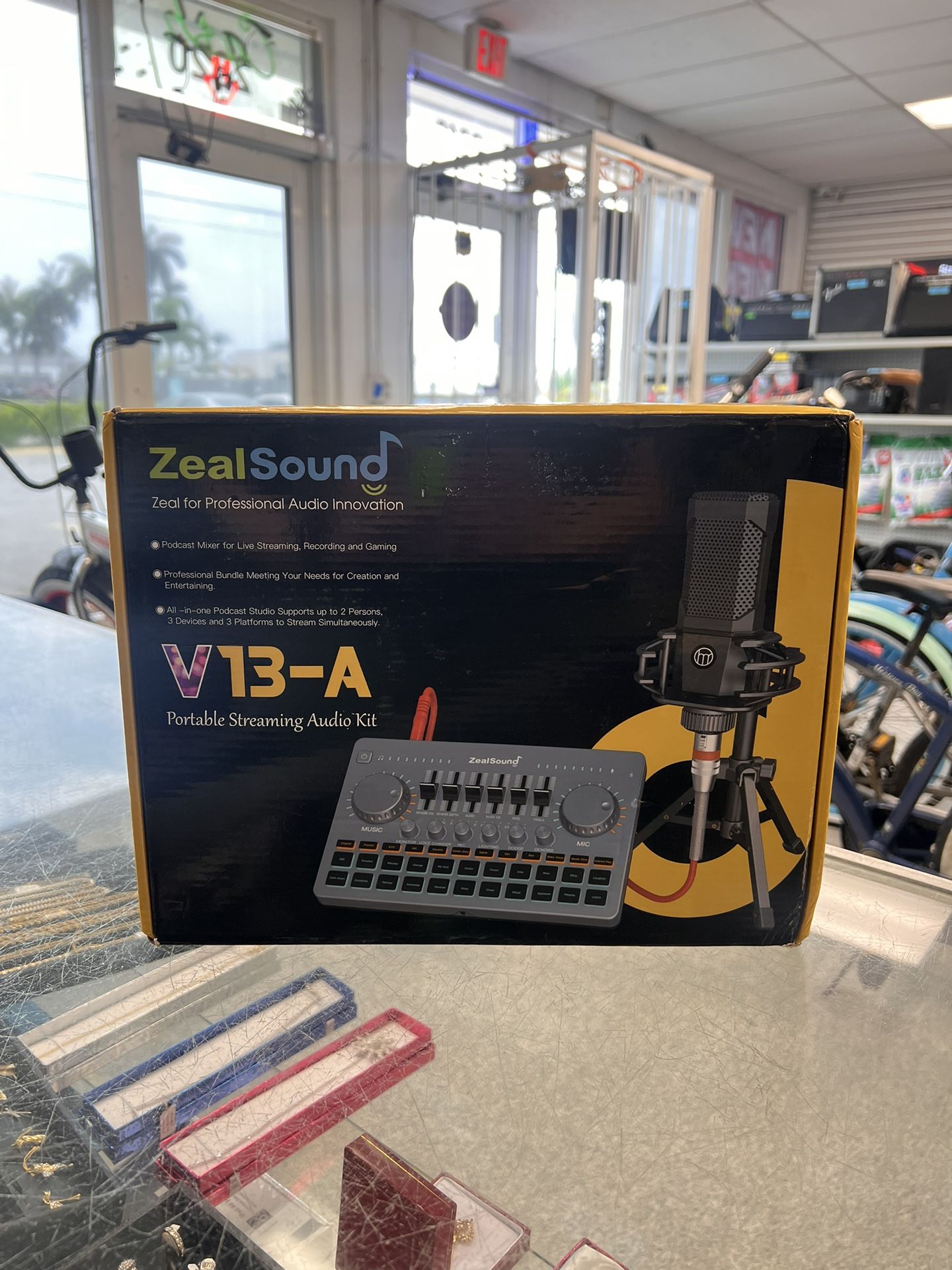 ZealSound Podcast Equipment Bundle, Audio Interface-All in One-Podcast Production Studio Soundboard Audio Mixer with Professional XLR Microphone for L