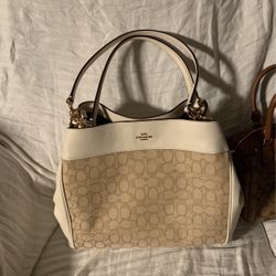 Authentic Coach Purse F57612