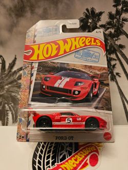 HOT WHEELS