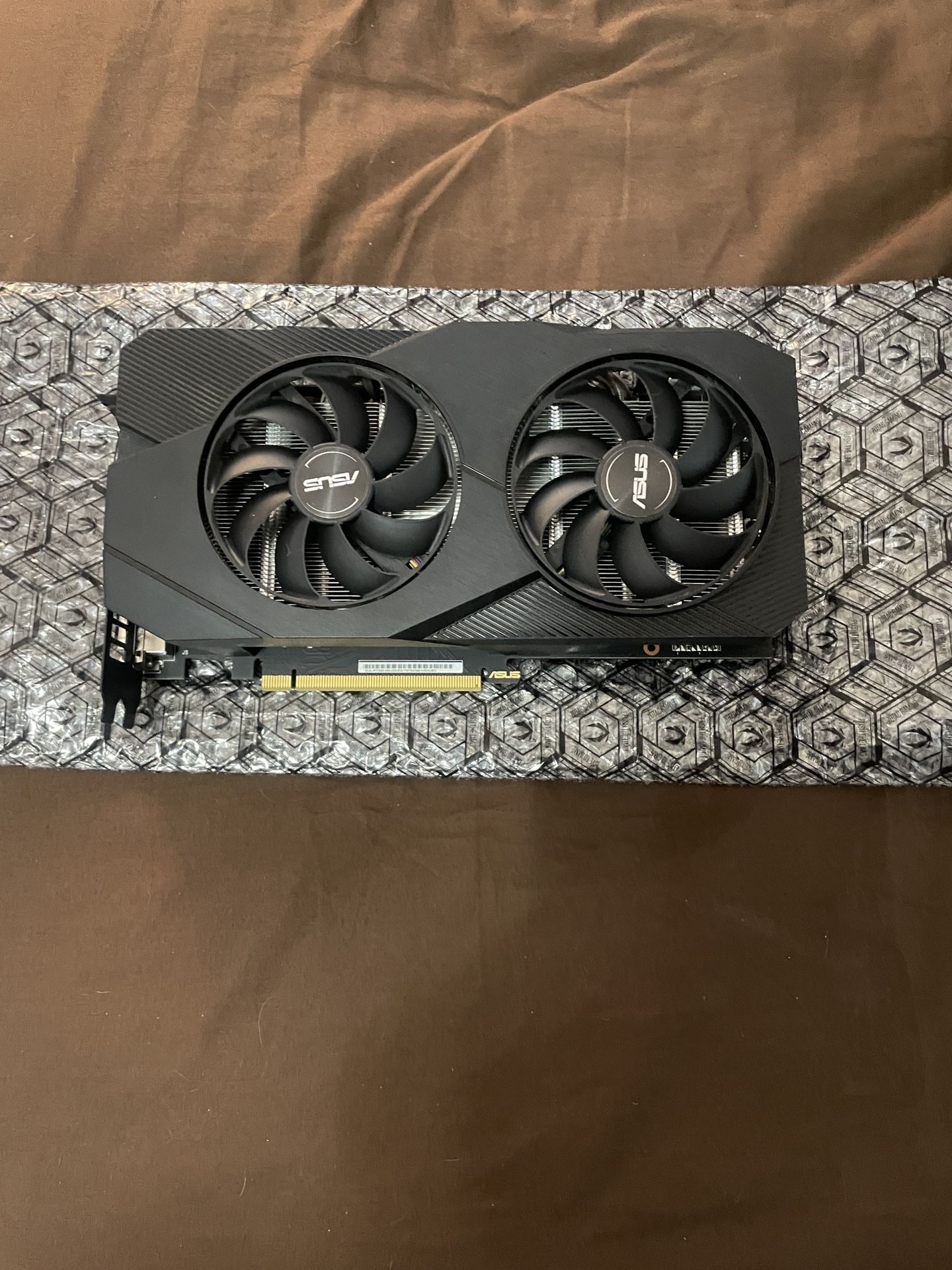 Asus Dual RTX 2060 6GB EVO