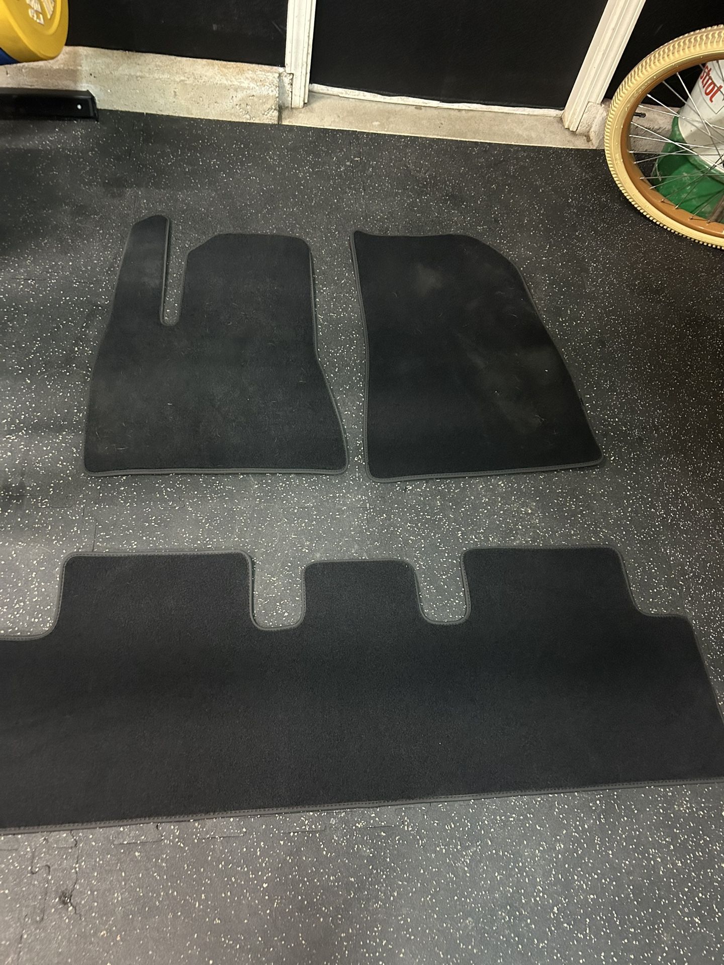 Tesla 2025 Model 3 Floor Mats