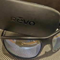 REVO  crystal blue polarized Sunglasses  Like New