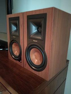 Speaker Klipsch R15pm